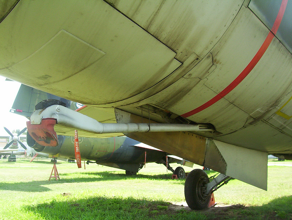 CF-104 Tail Hook